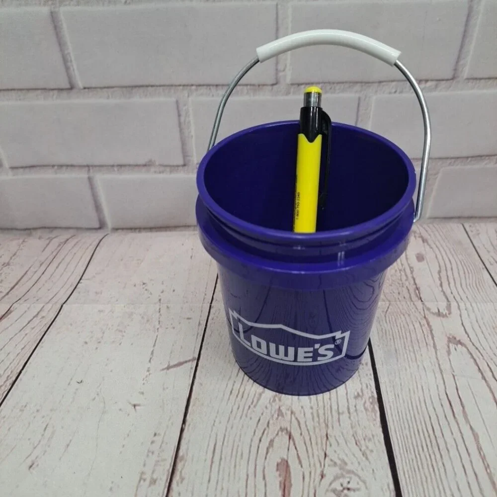NWT Lowe's Mini Bucket, Minature Paint Pail, 0.5-Quart BPA-Free, 4in Tall 💝